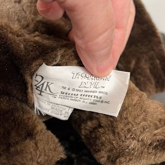 VINTAGE 1993 Biker Taz Tasmanian Devil Plush Toy 10" Bandana Warner Bros - Picture 7 of 8